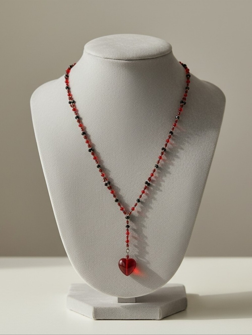 NWT Beaded Red and Black Necklace